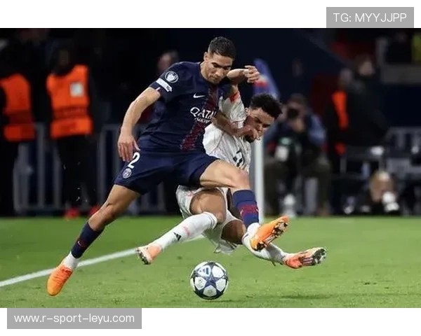 巴黎阿什拉夫右路冲刺如火箭