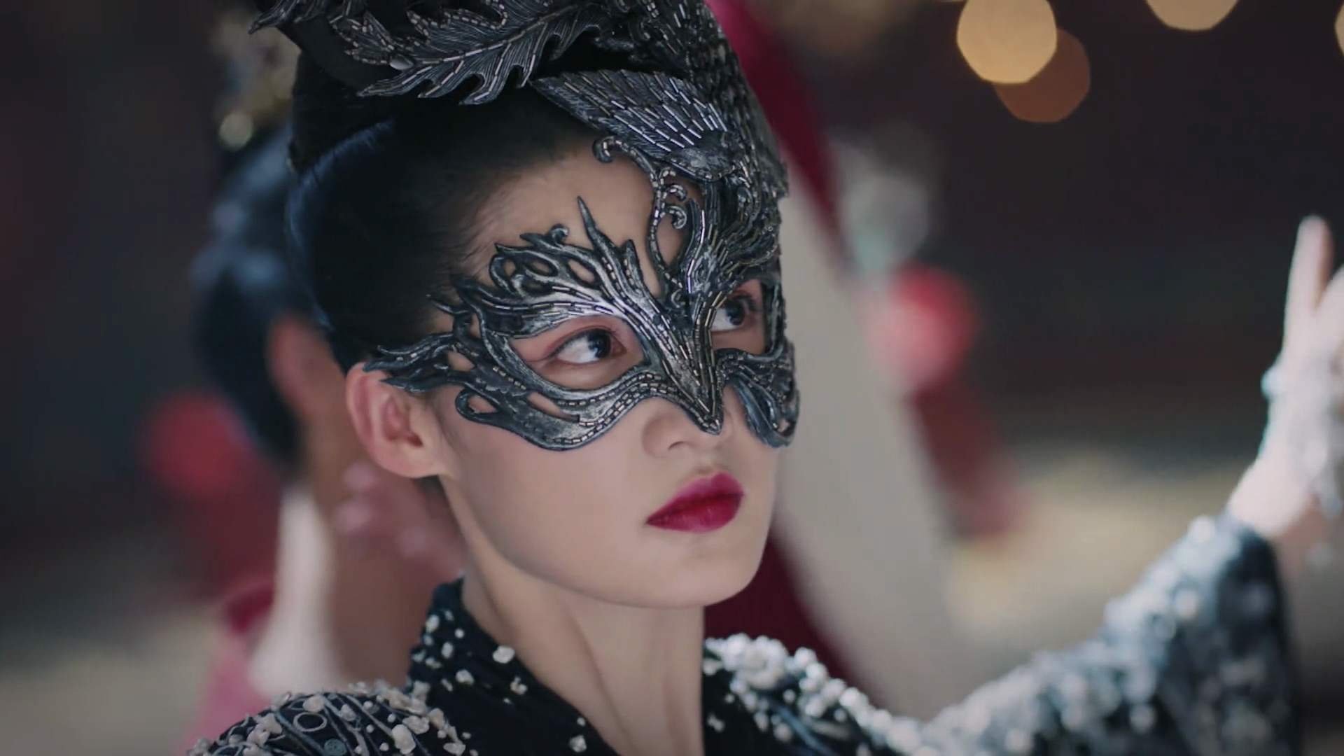 乐鱼官网优惠-“帕布罗·马特拉：美洲狮队的防线核心，领袖风范尽显”